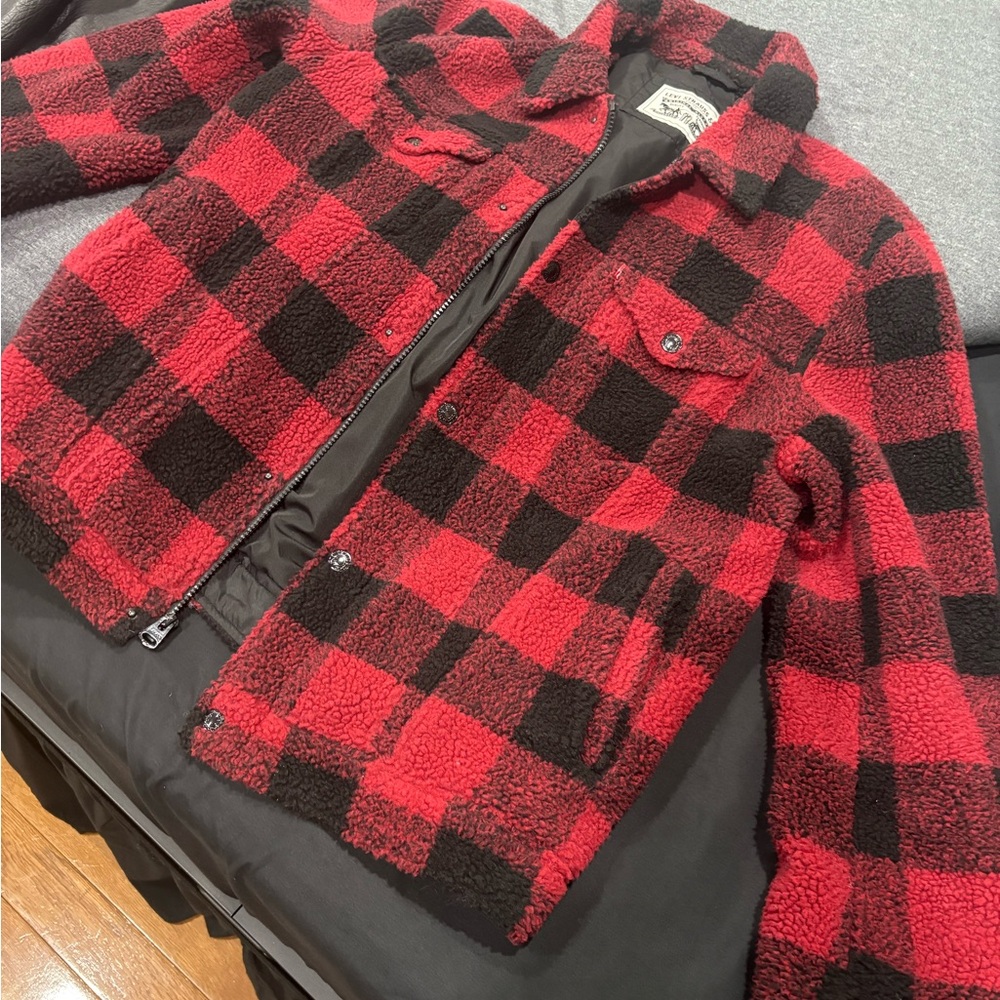 Levi’s Mens Red and Black Plaid Faux Sherpa Jacket